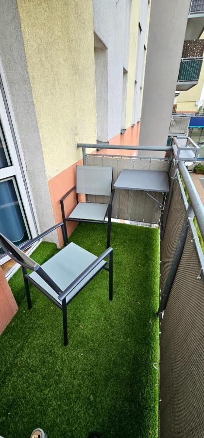 Miami Vice Apartament By Karl Radom Exterior photo